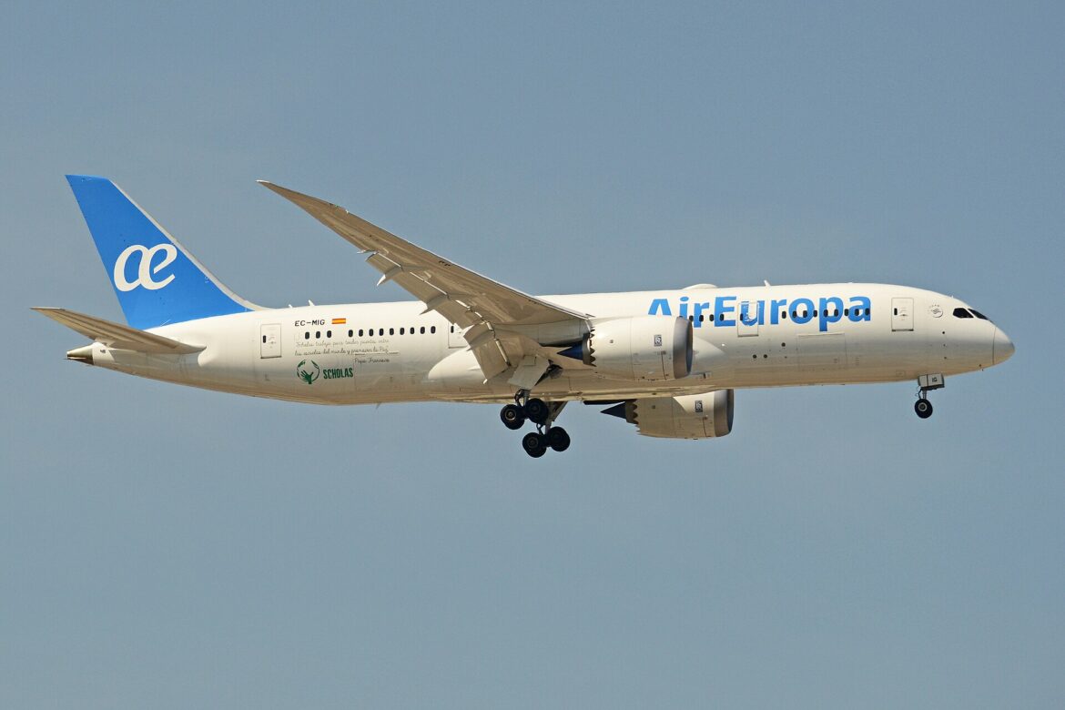 Air Europa abrirá ruta directa entre Madrid y El Salvador