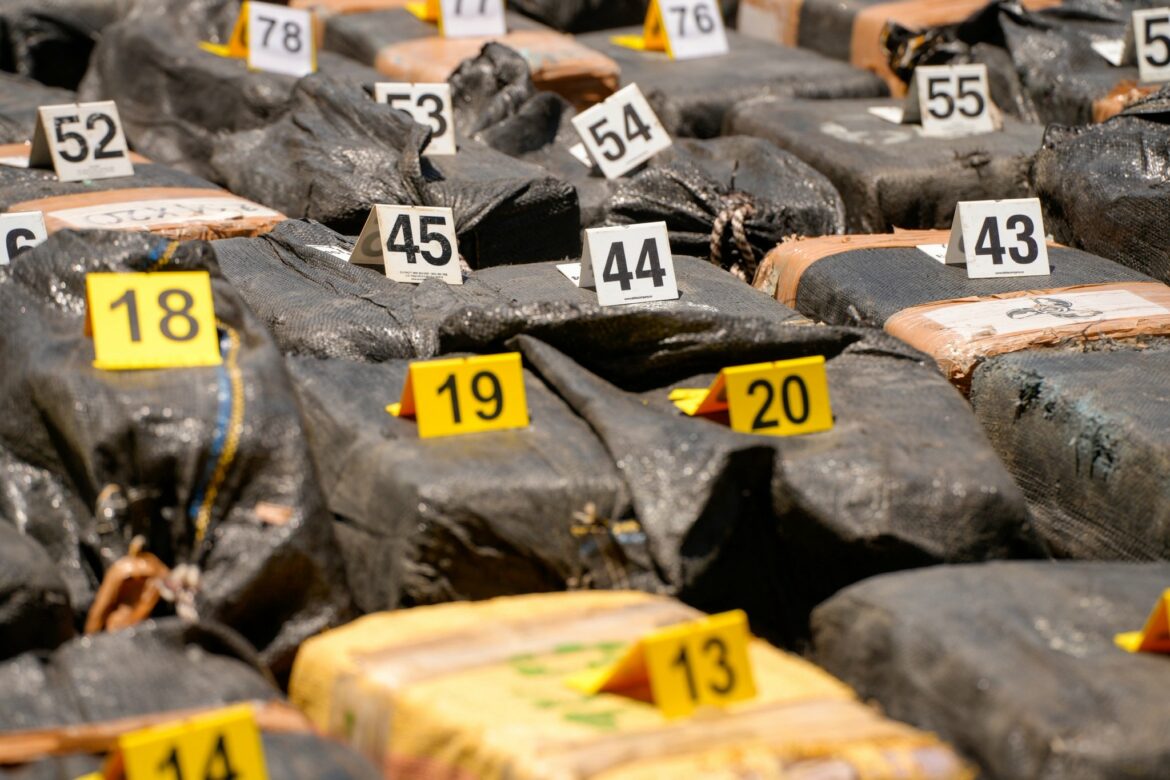 El Salvador ha incautado 88.7 toneladas de droga valoradas en $2,106 millones durante la gestión del Presidente Bukele