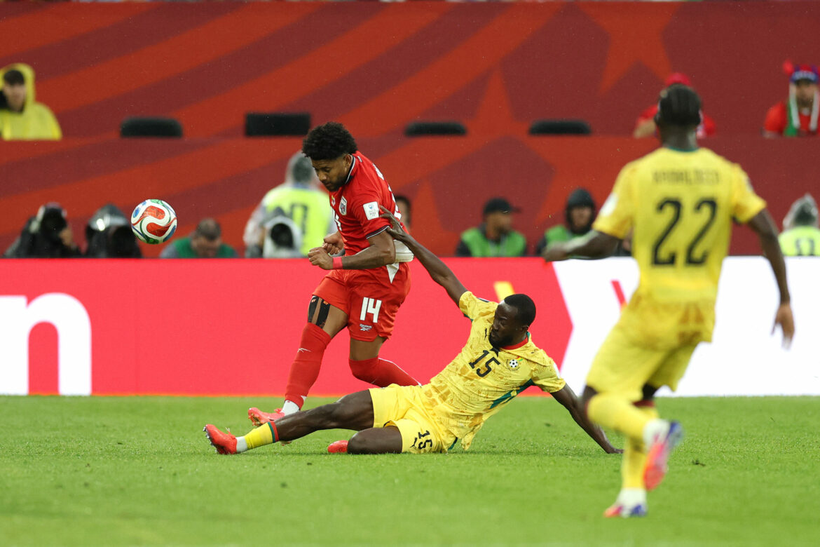 Ghana derrota a Panamá sobre el final en su debut mundialista