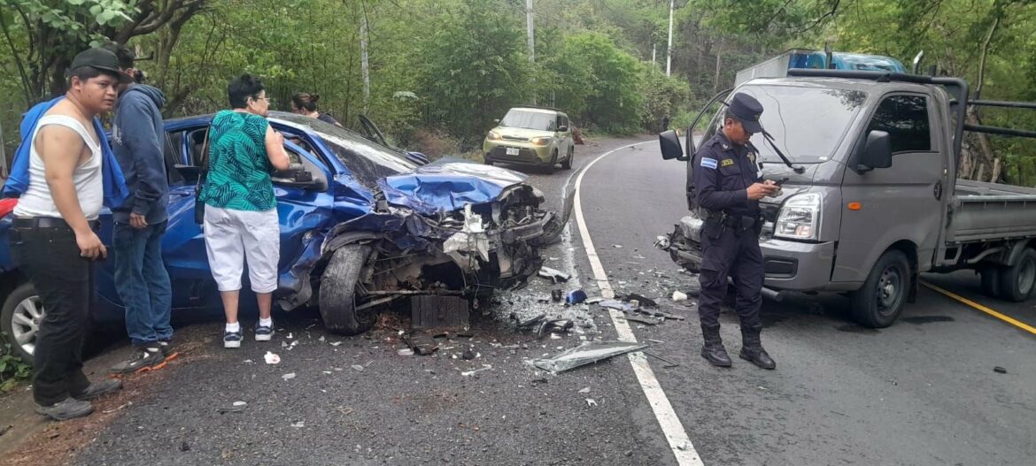 Varios lesionados tras accidente de tránsito en carretera Litoral