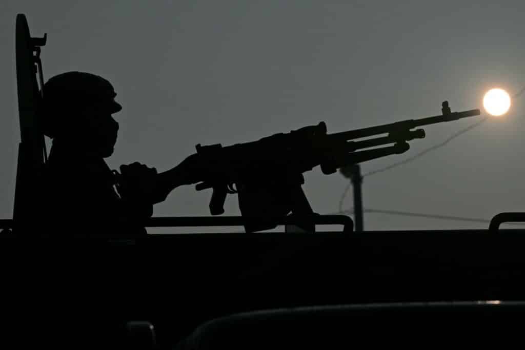 Militares de Guatemala repelen a tiros a grupo armado que incursionó desde Honduras