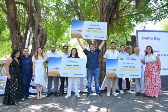 Banco CUSCATLAN entrega US$30,000 en capital semilla a emprendimientos turísticos.