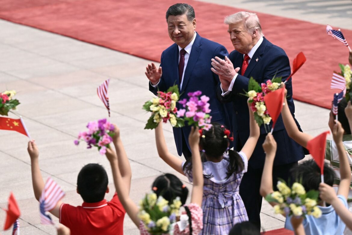 Trump augura un «futuro fantástico» para EEUU y China al iniciar cumbre con Xi