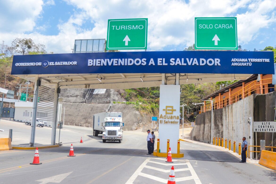 Hacienda reformará préstamo BID por $84 millones para modernizar aduanas