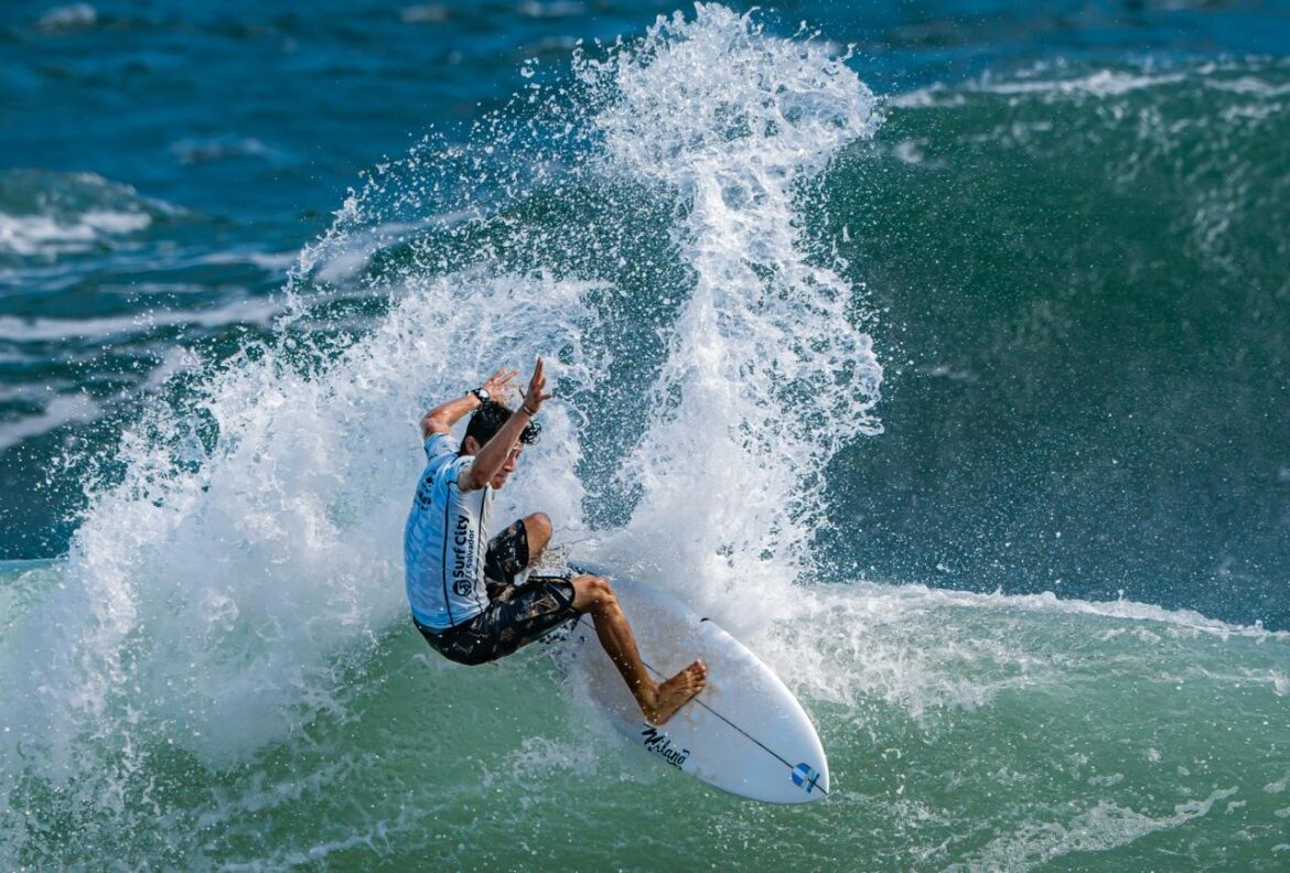 Surf juvenil internacional toma protagonismo en La Libertad Costa