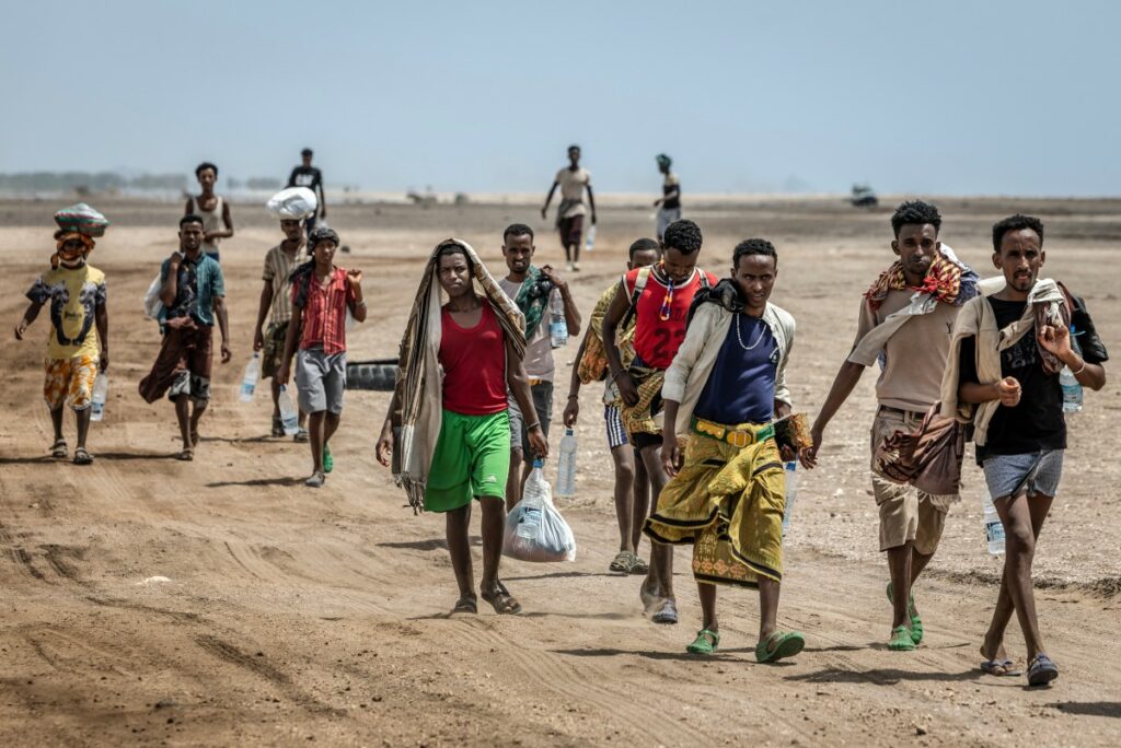 Hambre y ahogamientos: la peligrosa ruta de los migrantes entre África y Arabia