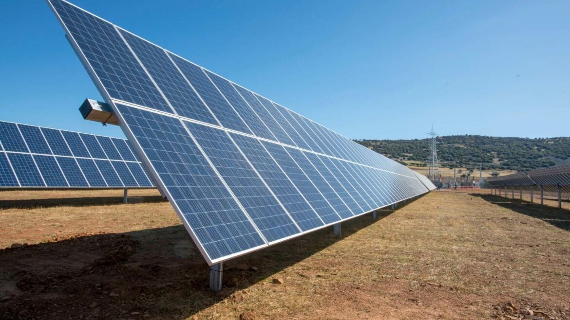 Asamblea Legislativa ratificó préstamo de US$9.68 millones para construir planta solar en La Libertad