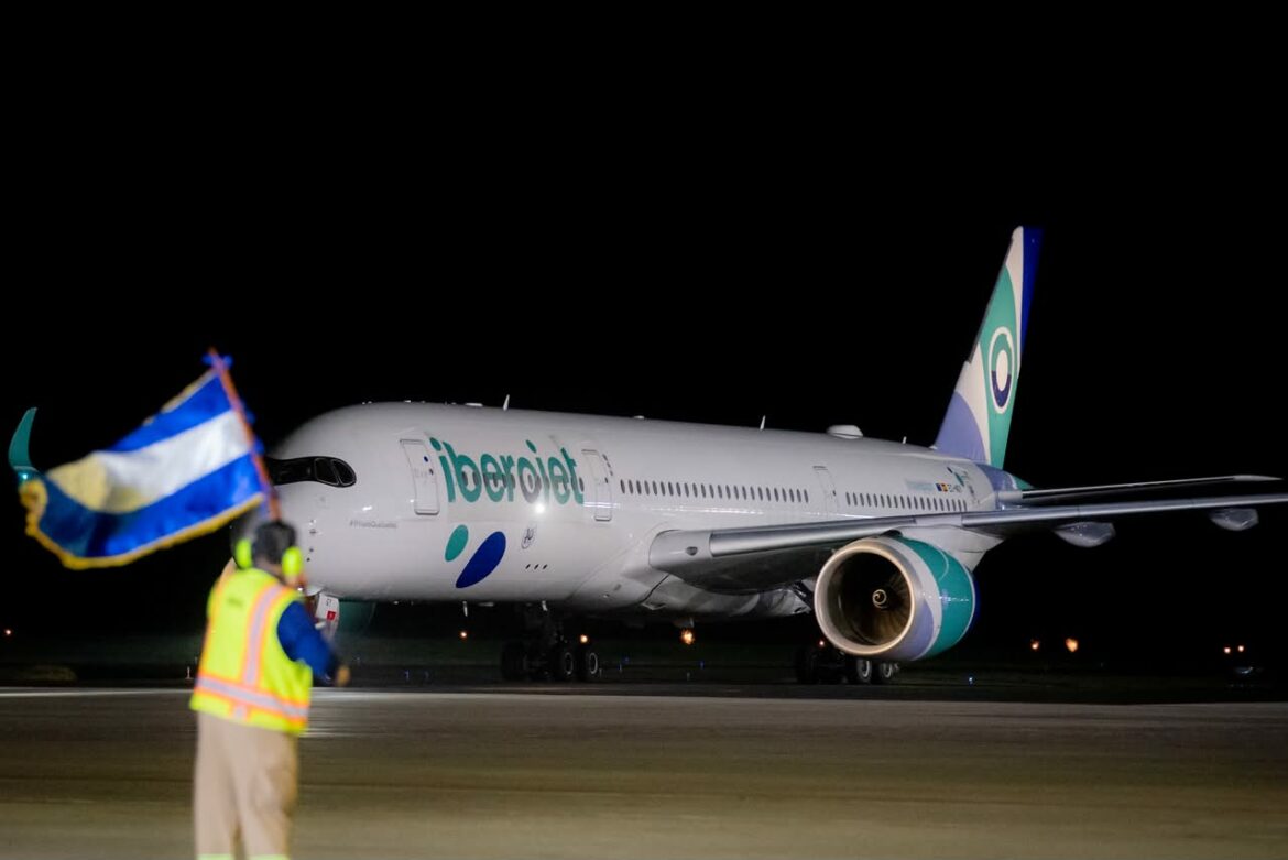 Iberojet inaugura vuelos directos entre El Salvador, Madrid y Barcelona