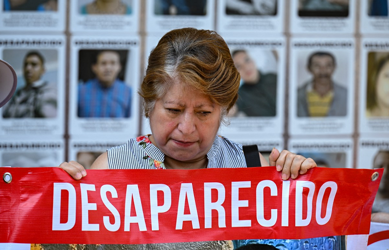 Colectivos de búsqueda de desaparecidos encuentran más de mil fragmentos óseos en Ciudad de México