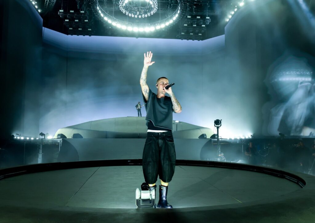 Justin Bieber regresa con fuerza y nostalgia en su show de Coachella 2026