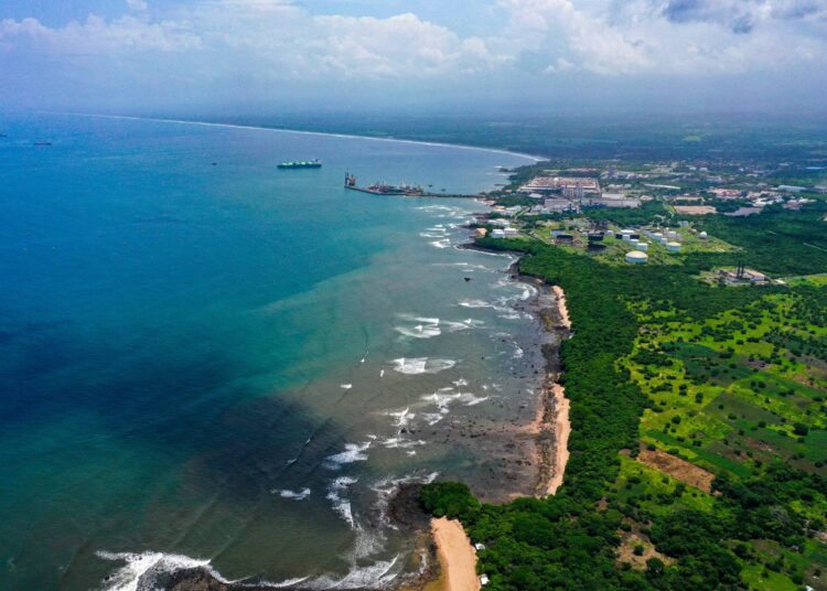 Ambiente caluroso y vientos acelerados para este lunes en El Salvador