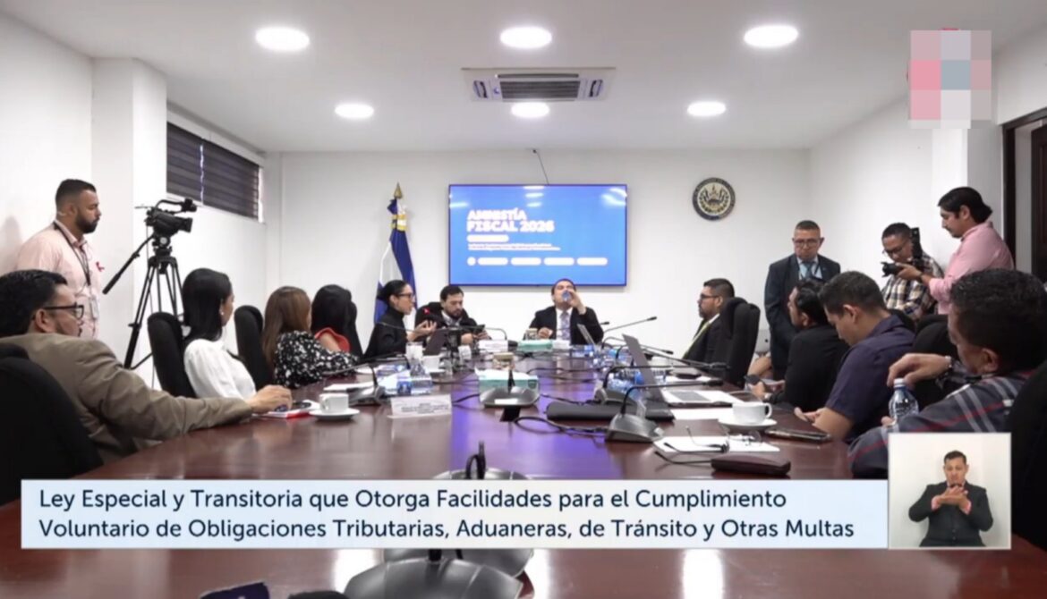 Contribuyentes podrían pagar sus deudas tributarias sin intereses ni recargos hasta el 11 de diciembre