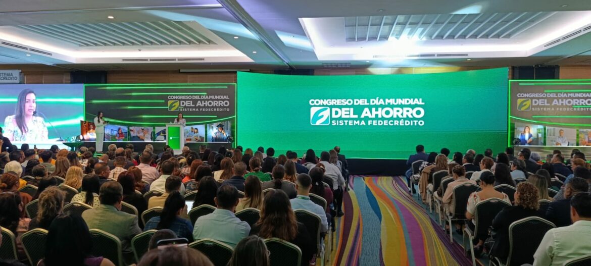 SISTEMA FEDECRÉDITO reúne a más de 1,000 salvadoreños en el Congreso del Día Mundial del Ahorro 2026